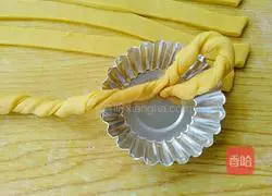 Fruit Basket Bread Recipe Illustration 11