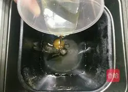 Illustration of how to make staple bread 5