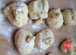 Q Sausage Bread Recipe Illustration 2