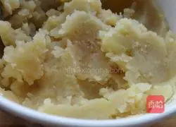 Illustration of how to make minced meat and mashed potatoes 3