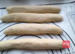 Illustration of making one-haired caterpillar jam bread 4