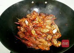 Illustration of how to cook crayfish in sauce 6