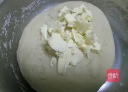 Cheese Illustration of how to make meat floss bread 2