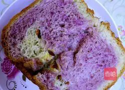 Illustration of how to make two-color purple potato and wolfberry hand-shredded toast bread 14