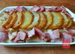 Illustration of how to make pasta (baked macaroni with bacon and potatoes) 12