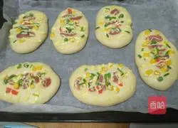 Assorted Sausage Bread Recipe Illustration 7