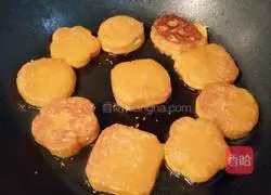 Illustration of how to make pan-fried pumpkin cake 10