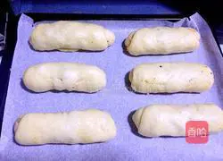 Illustration of how to make ham and cheese bread 13