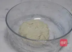 Illustration of making no-knead country European buns 3