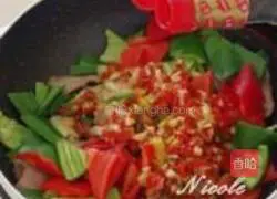 Illustration of how to make farm-style stir-fried pork 7