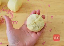 Illustration of how to make bread version of waffles 7