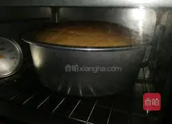 Illustration of how to make eight-inch chiffon cake 16