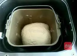 Honey Rose Bread Recipe Illustration 3