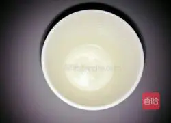 Illustration of how to make coconut bread for bathing 11