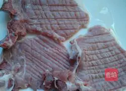 Illustration of making bread crumbs rows 2