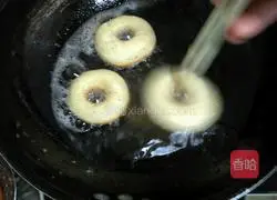 Chocolate Glazed Donuts Recipe Illustration 9