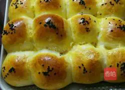 Illustration of making buns 3