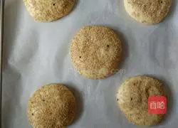 Illustration of how to make sesame hamburger buns 6
