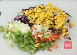 Illustration of how to make fruit and vegetable pizza 4