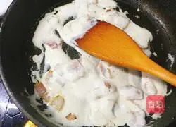 Illustration of how to make bacon pasta 9