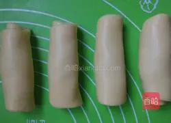 Milk Bread Recipe Illustration 13