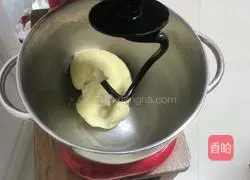 Illustration of how to make coconut toast bread 2