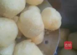 Illustration of how to make hollow glass balls 7