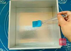 Illustration of how to make yogurt cranberry shredded bags 11