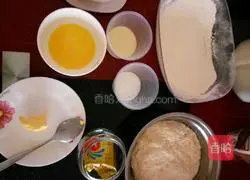 Condensed Milk Bread (Chinese Type) Bread Machine Version Recipe Illustration 2