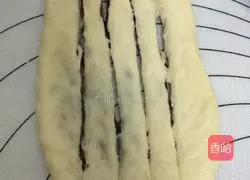 Illustration of how to make bean paste bread rolls 6