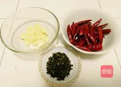 Illustration of how to make spicy bone soup 1