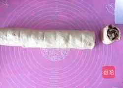 Illustration of how to make butter fruit rolls 12