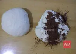 Illustration of how to make bread with a bread machine 5