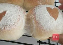 Illustration of how to make light butter bread (bread machine version) 14