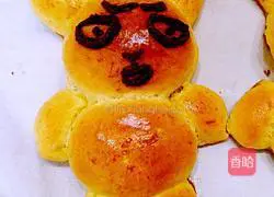 Illustration of how to make bunny butter bread 19