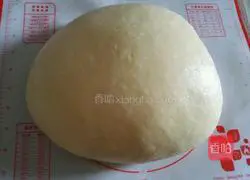 Illustration of how to make bean paste bagels 4