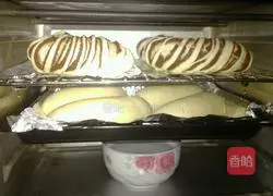 Illustration of how to make bean paste roll bread 5