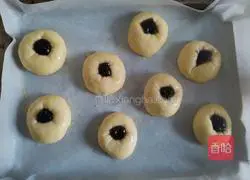 Blueberry jam bun recipe 7