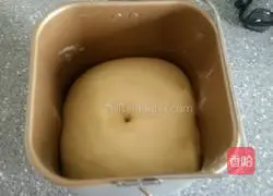 Illustration of how to make croissants 5