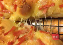 Illustration of how to make spicy cheese and ham bread 19