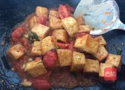 Illustration of how to make fried tofu with tomatoes 11