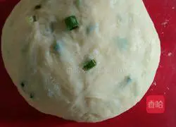 Illustration of how to make chives and meat floss bread rolls 5