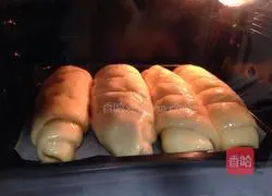 Sandwich Bread Recipe Illustration 9