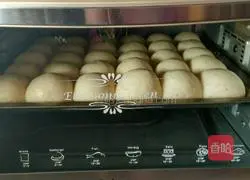 Illustration of how to make milk-flavored buns 7