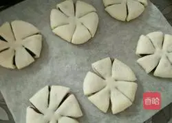 Illustration of how to make bean paste bread 9
