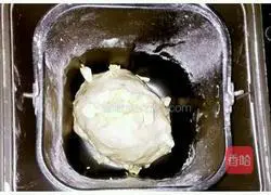 Illustration of how to make milk-flavored buns 2