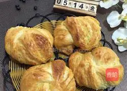 Coconut Bread Recipe Illustration 1