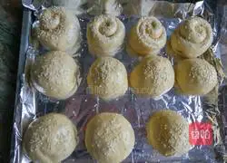 Illustration of making bean paste bread 12