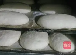 Illustration of how to make hamburger buns 4