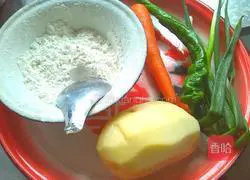 Illustration of how to make potato wipe 1